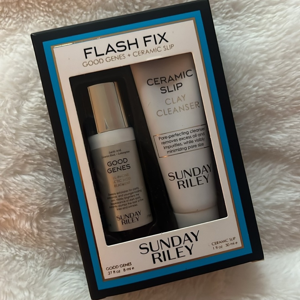 Sunday Riley - Flash Fix set - Picture 2 of 4